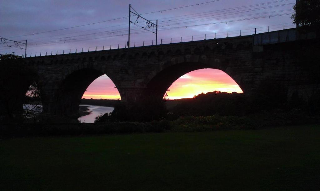 Castle Vale House Bed and Breakfast Berwick Upon Tweed Exteriör bild